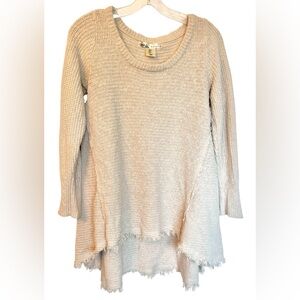 Anthropologie Kaisley Cream Pull Over Hi- Low Sweater Raw Fringe Hem Size S